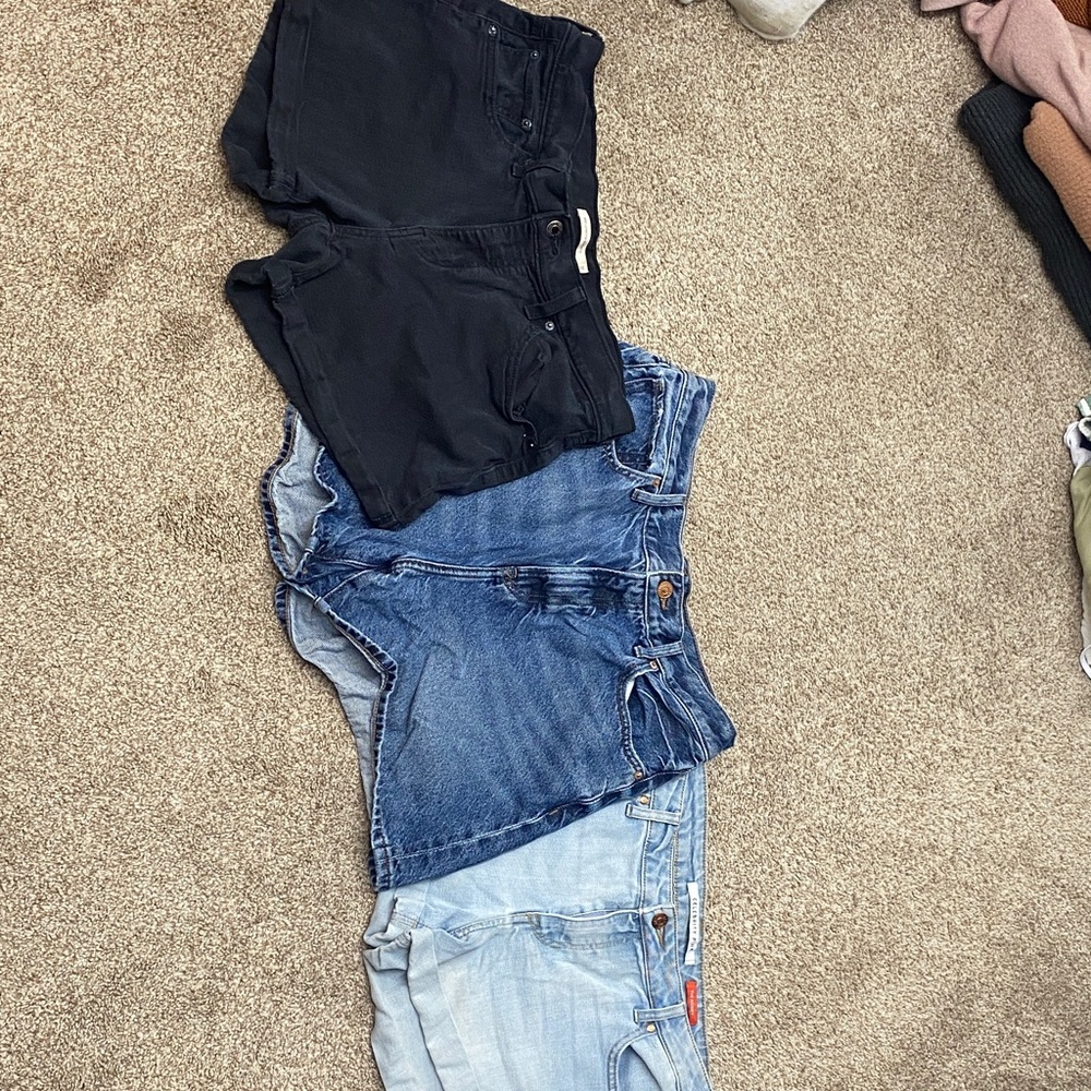 Stylish Women's Jeans Set - Black and Blue